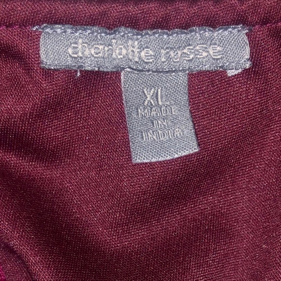 Flowy flowery CHARLOTTE RUSSE crop top - Picture 3 of 4